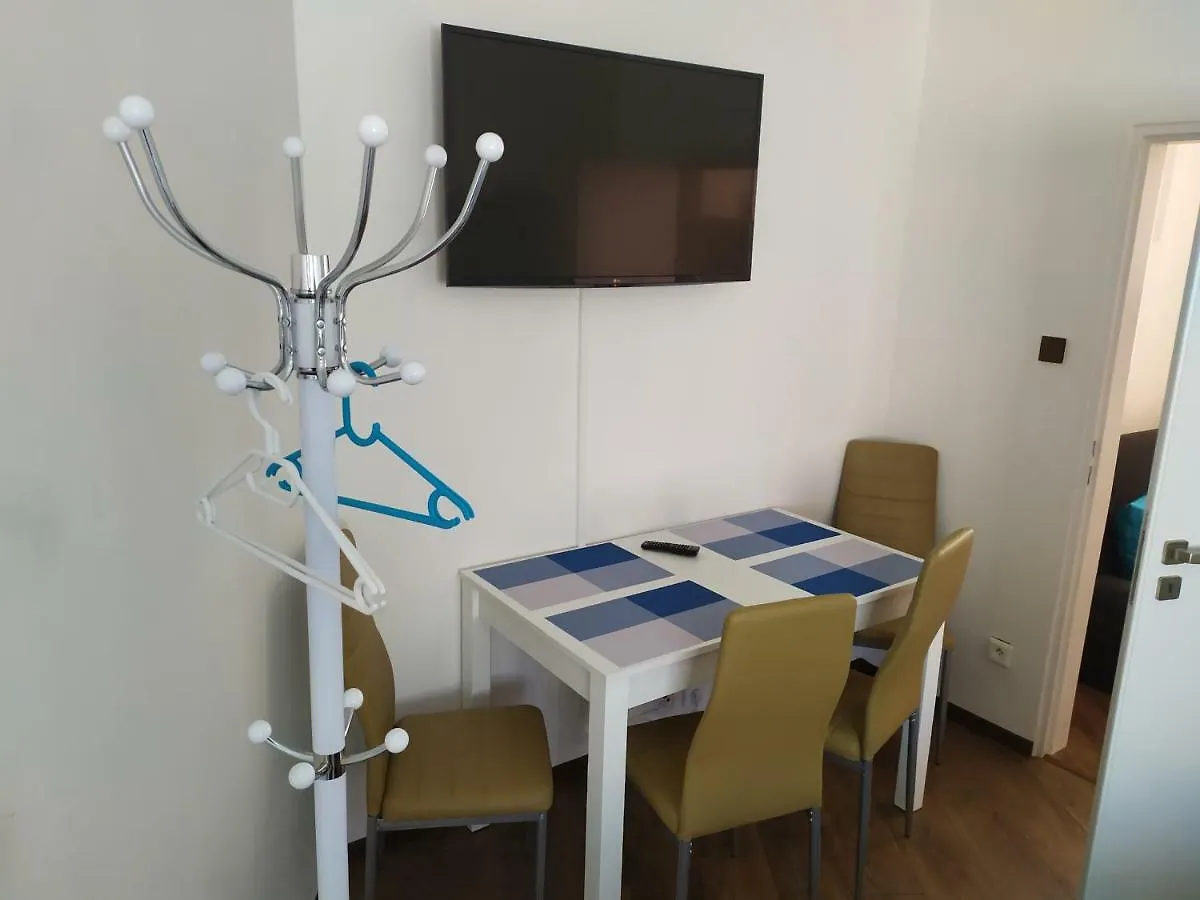 Bluestars Family Apartment Karlovy Vary 0*,